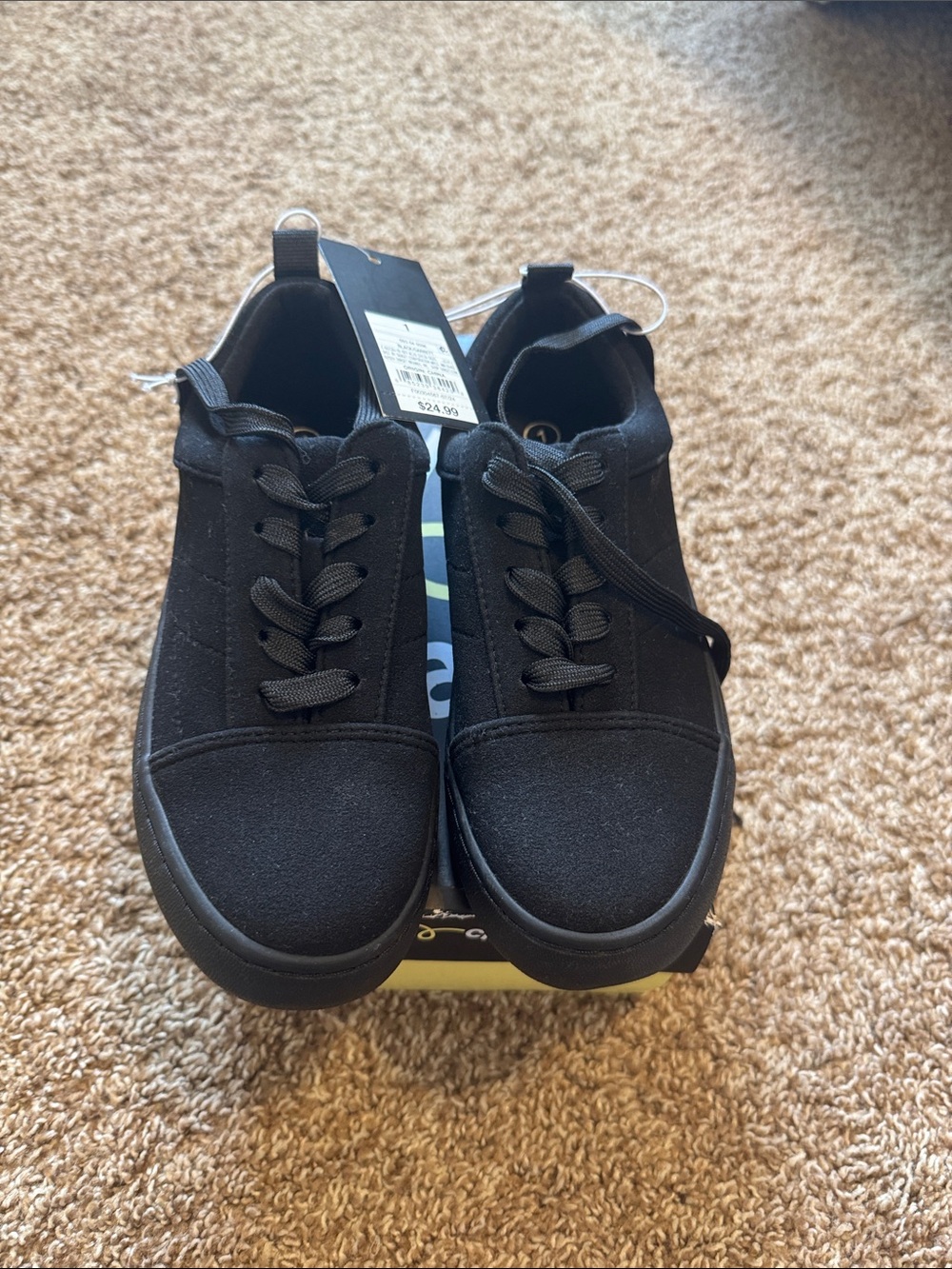 art class Black Kids Lace-Up Canvas Sneakers